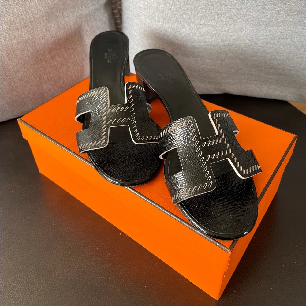Hermes Oran Sandal | 39